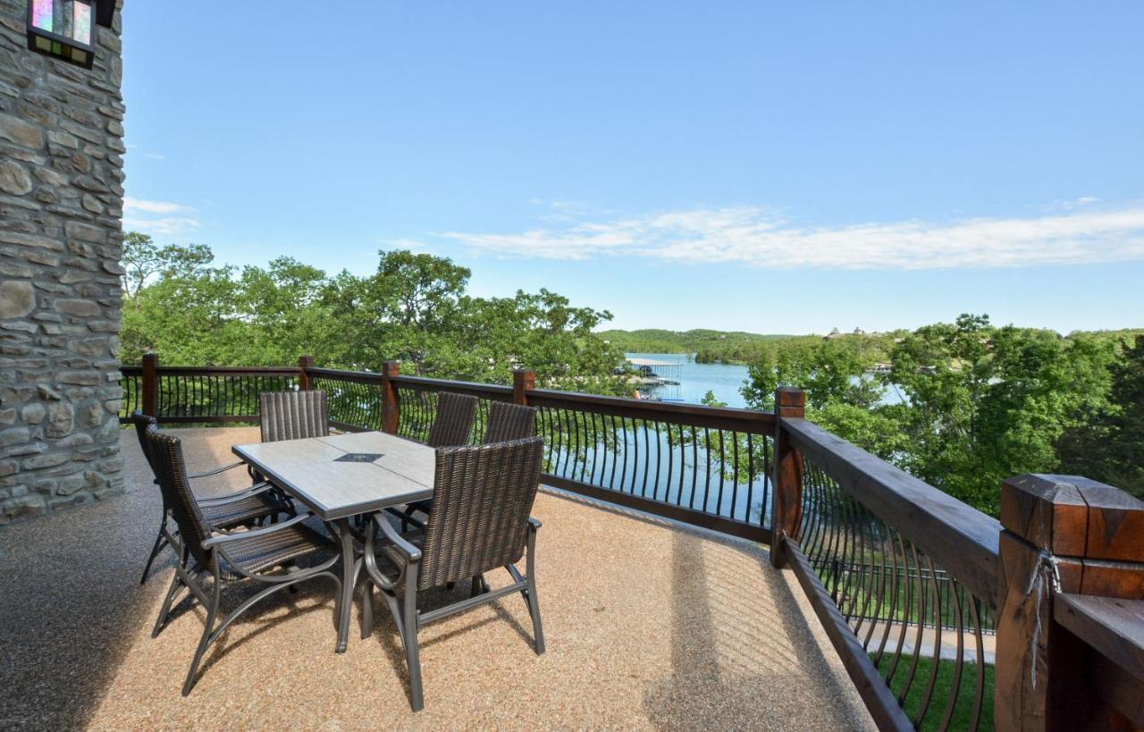 Watermill Cove Resort Lakefront Lodge By Silver Dollar City Pool Lazy River Branson Exterior photo